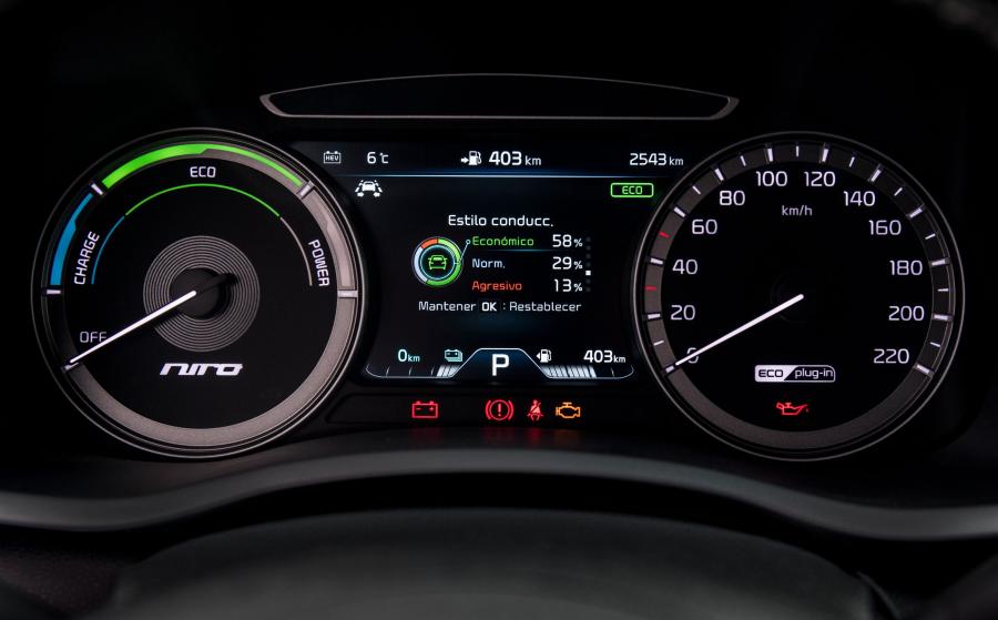 Панель приборов Kia Niro Plug-In Hybrid (DE) 2017 года  (WW) (фото 27 из 45)